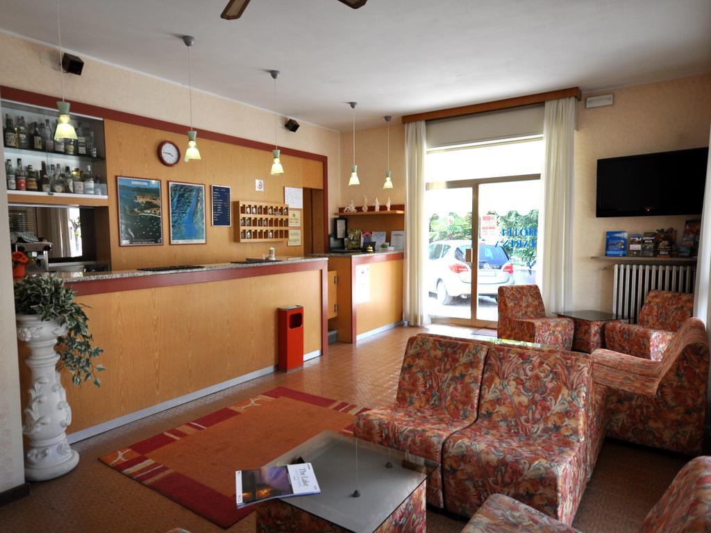 Hotel Marina Bardolino Bagian luar foto